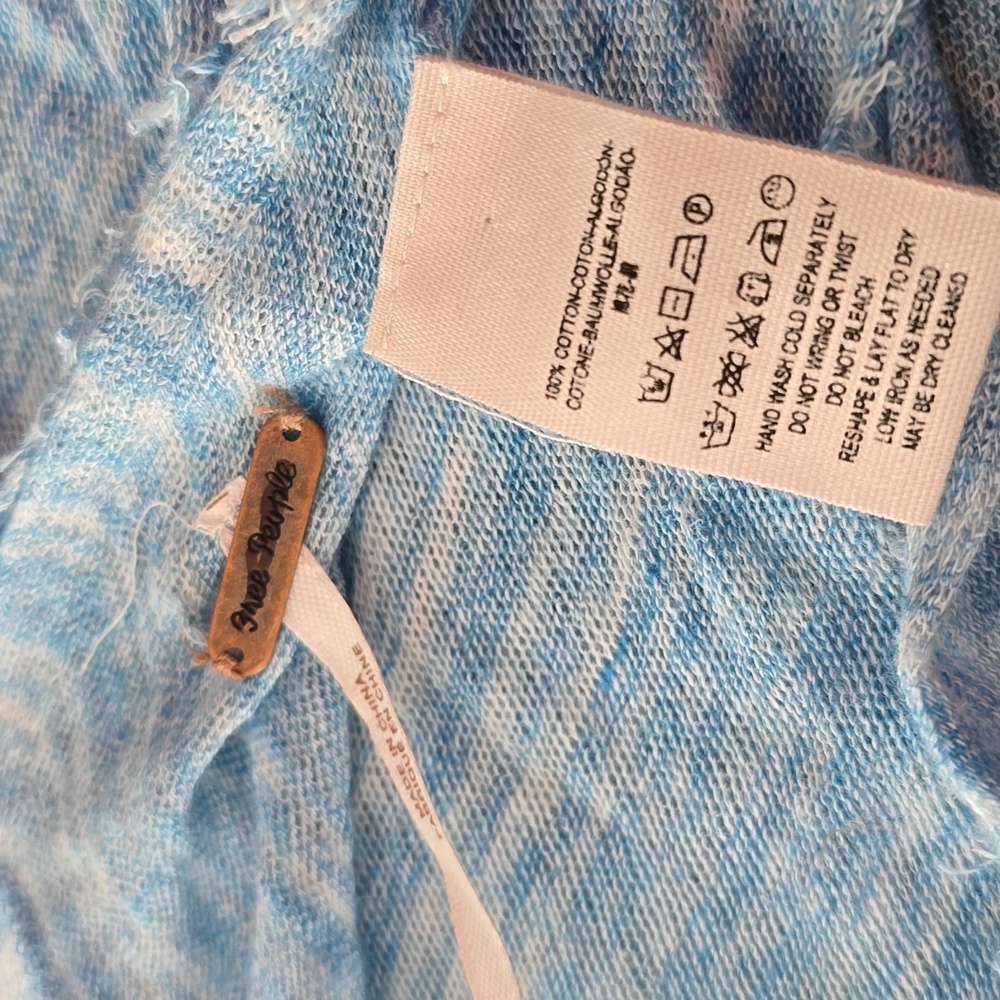 Free People Scarf - Picture 3 of 13